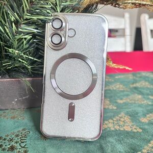 Silver  Phone Case IPhone 17